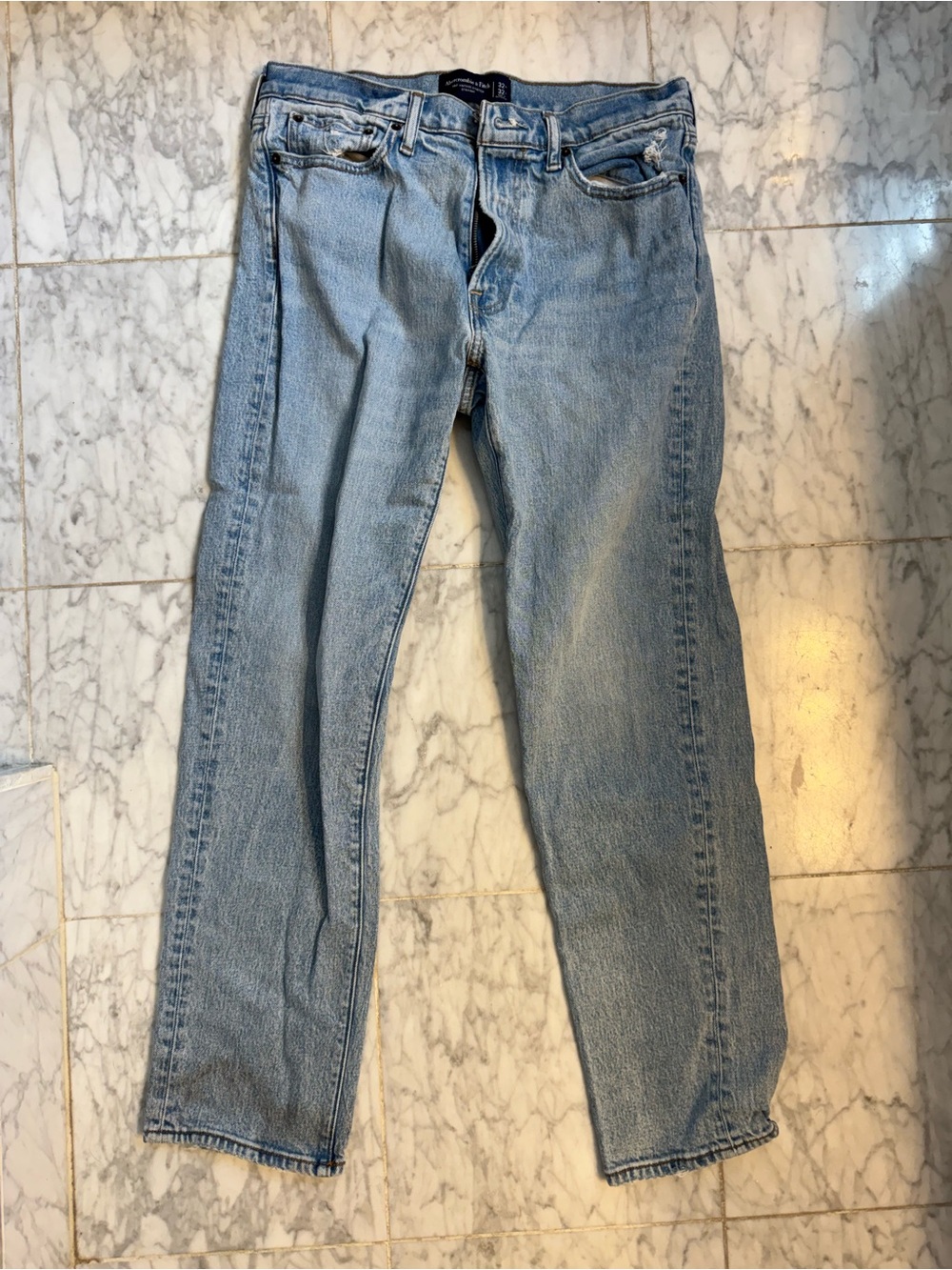 Abercrombie & Fitch Light Wash Straight Men's Jeans